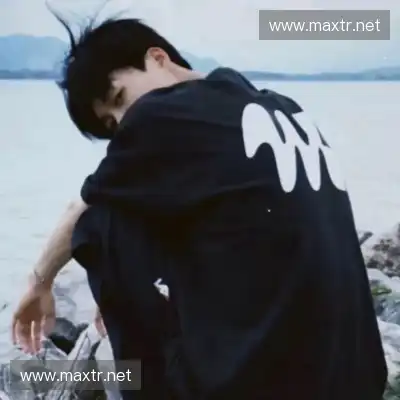 韶靓影